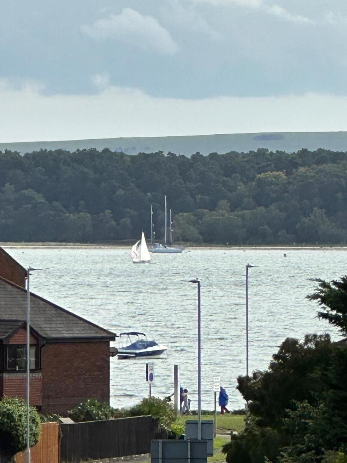 Appartement Brownsea Island View Penthouse à Poole Extérieur photo